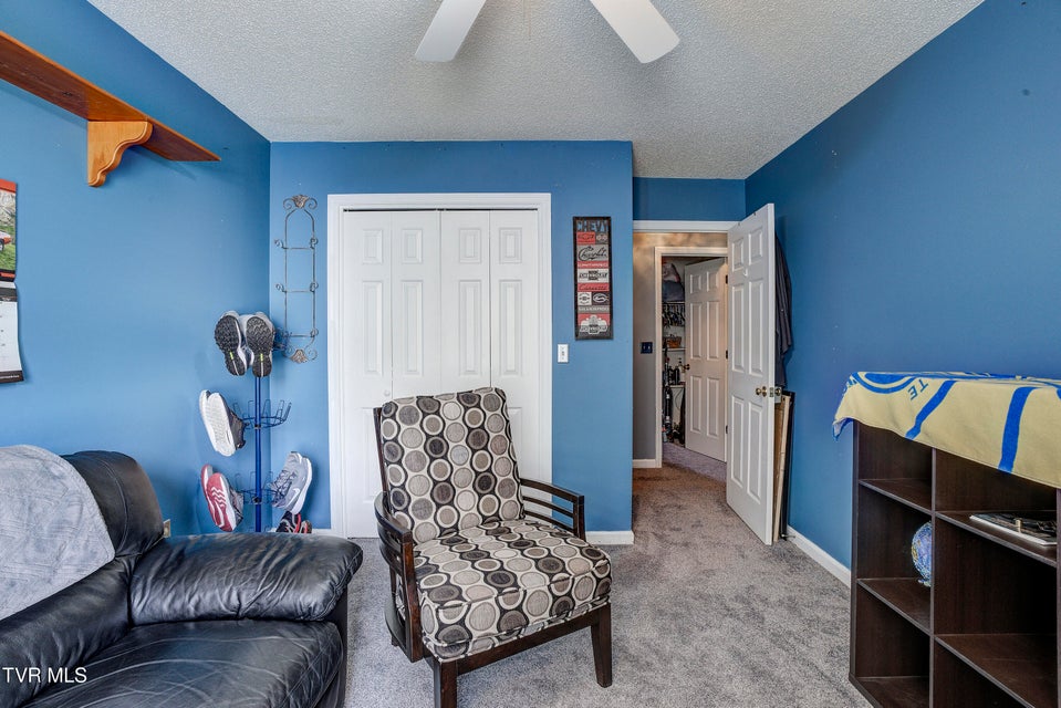 Photo #27: 425 Andover Court