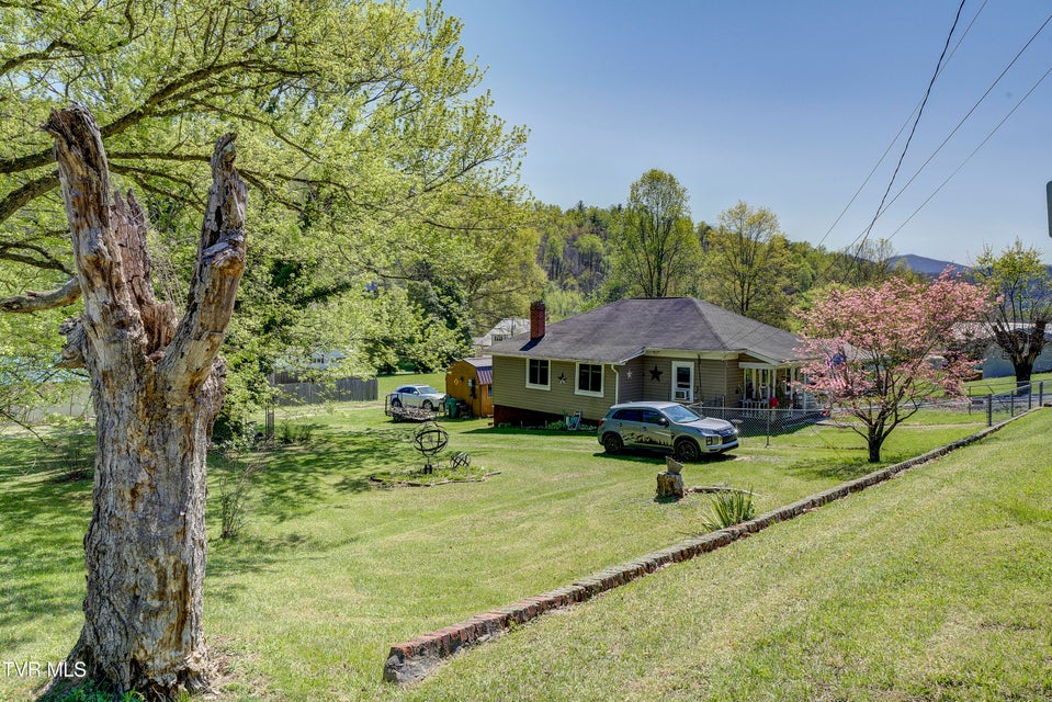 Photo #6: 340 Mohawk Drive