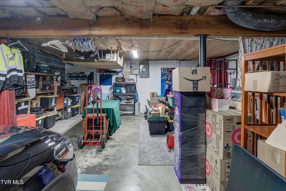 Photo #36: 425 Andover Court