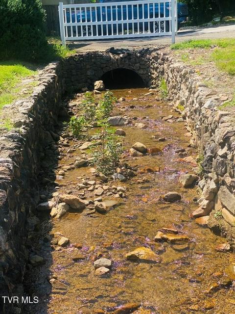 Photo #7: 1820 Pine Orchard Road