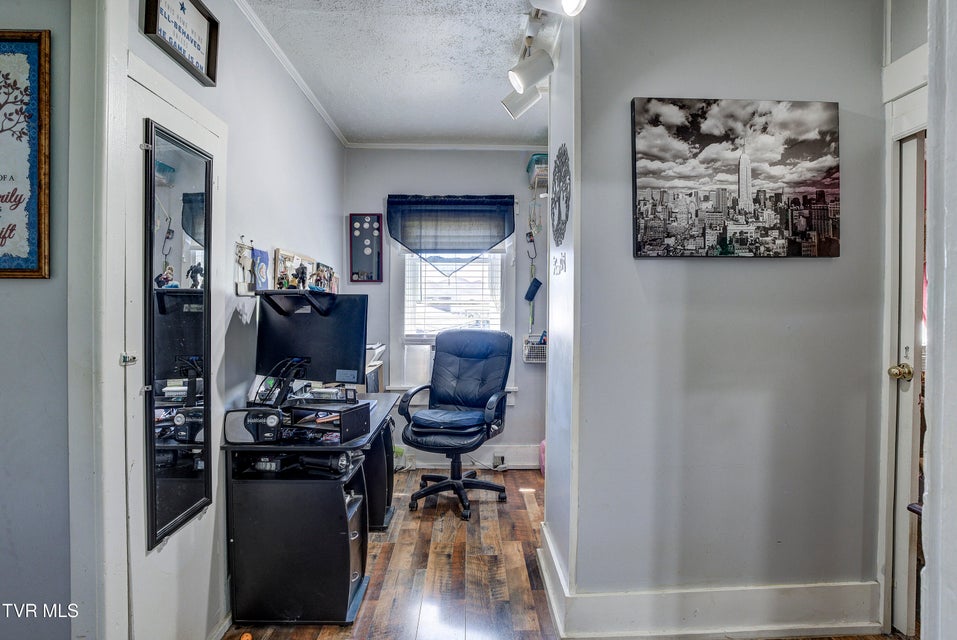 Photo #16: 340 Mohawk Drive