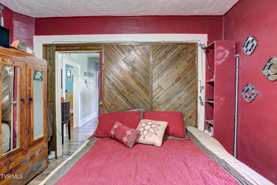 Photo #15: 340 Mohawk Drive