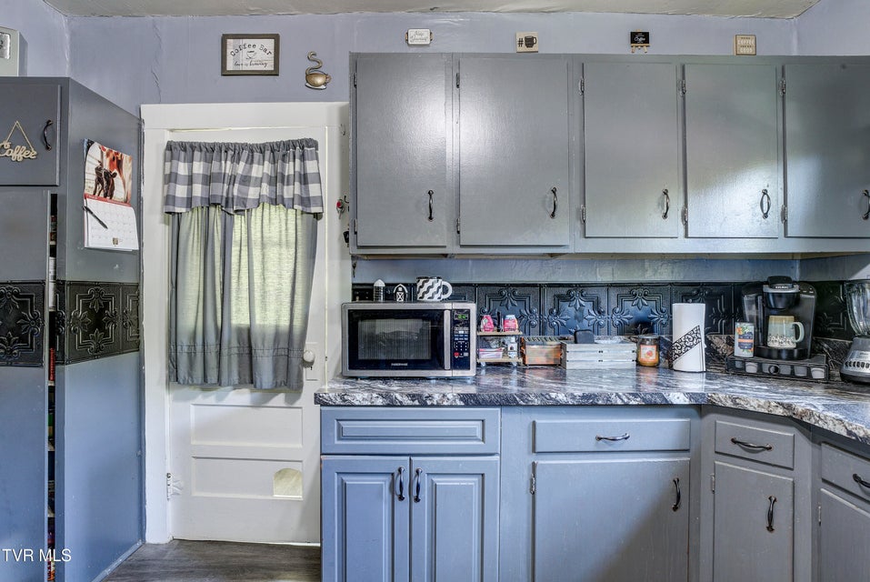 Photo #24: 340 Mohawk Drive