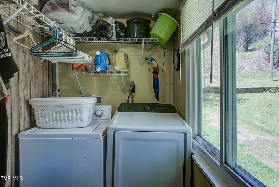 Photo #25: 340 Mohawk Drive