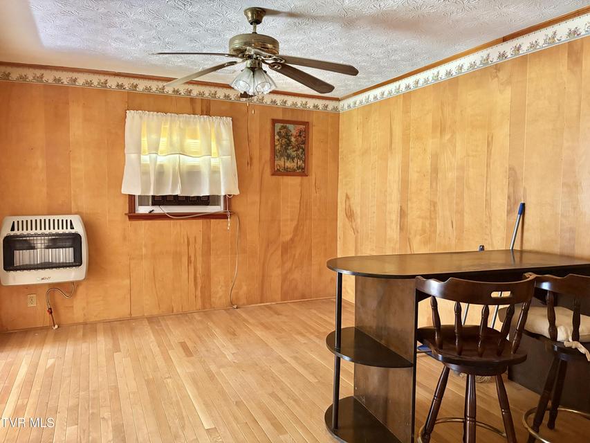 Photo #17: 1820 Pine Orchard Road