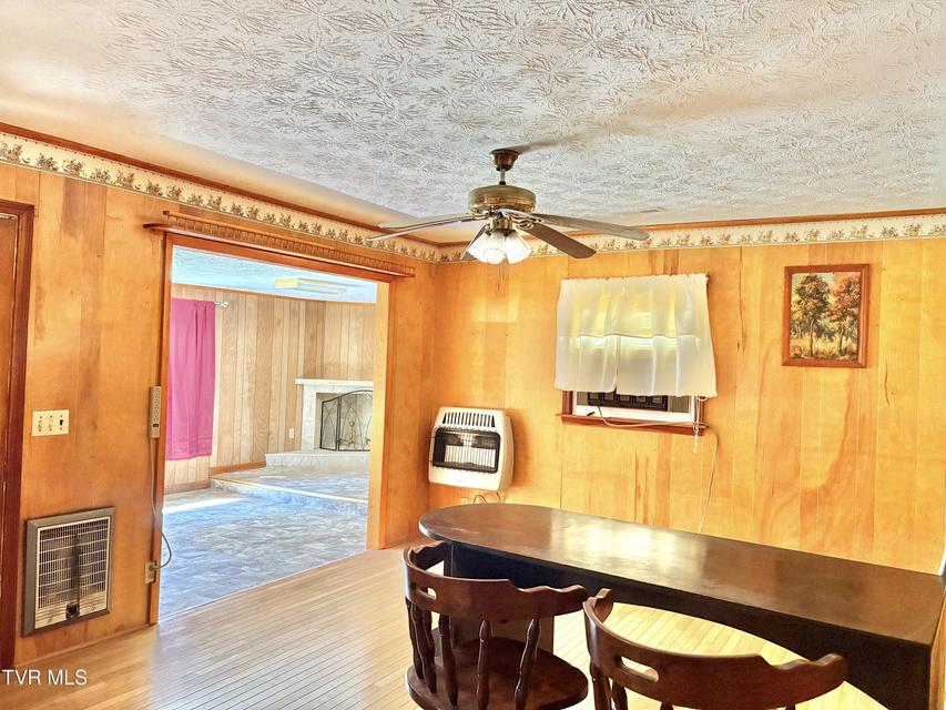 Photo #26: 1820 Pine Orchard Road