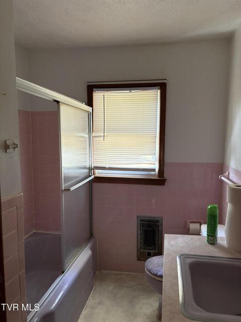 Photo #22: 1820 Pine Orchard Road