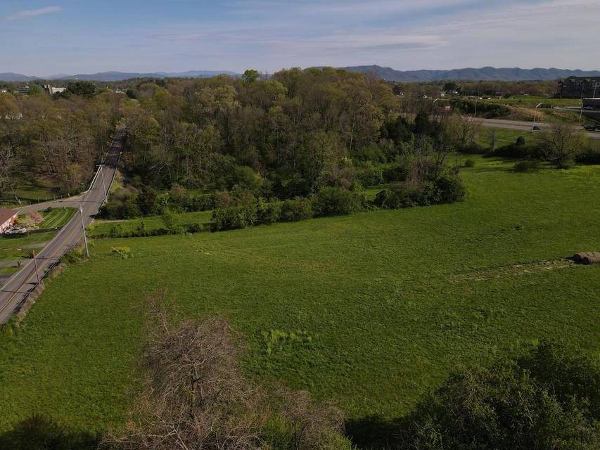 Photo #7: 2803 Browns Mill Road