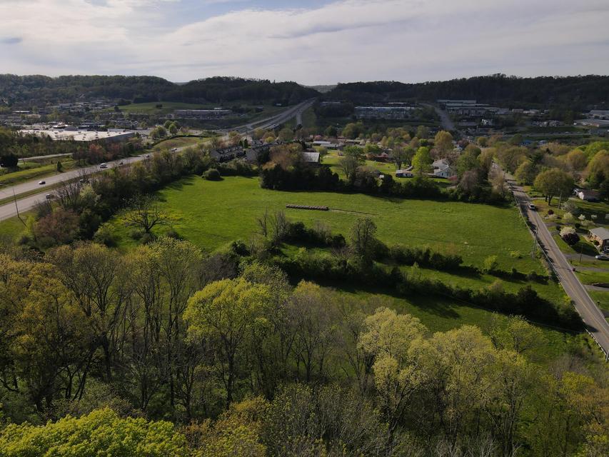 Photo #10: 2803 Browns Mill Road