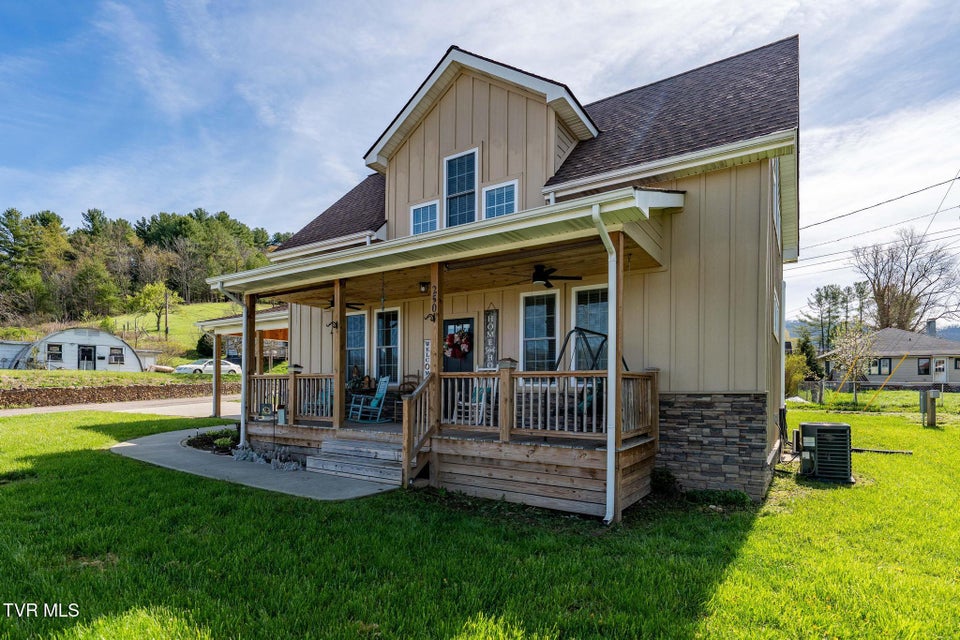 Photo #4: 250 Shady Street