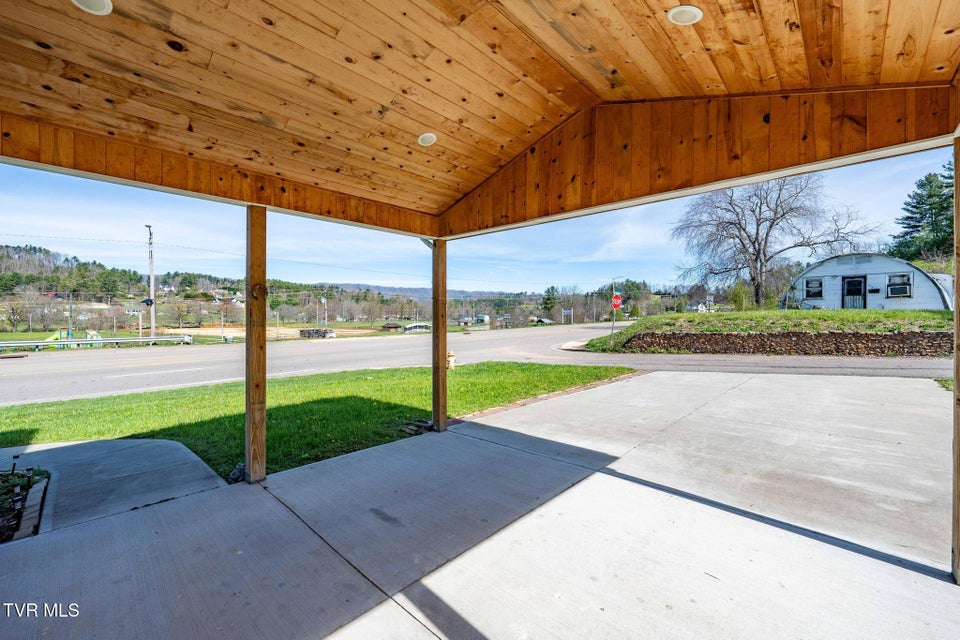 Photo #14: 250 Shady Street