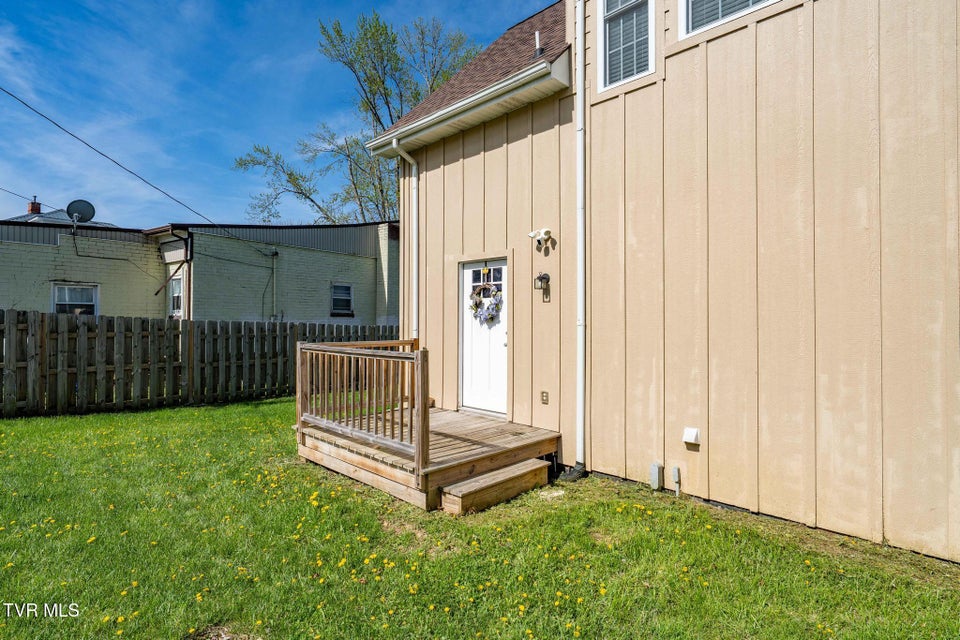 Photo #15: 250 Shady Street