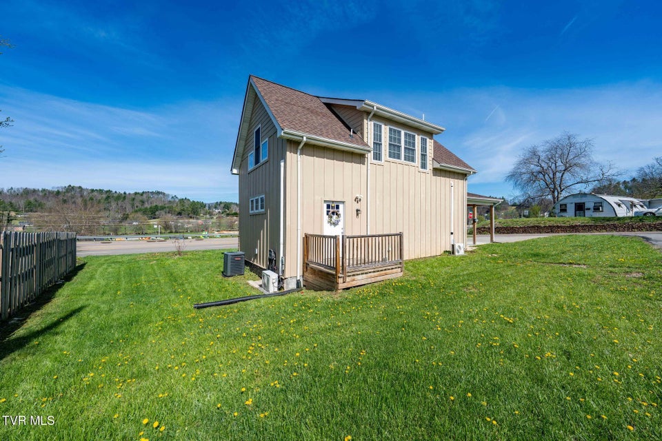 Photo #16: 250 Shady Street