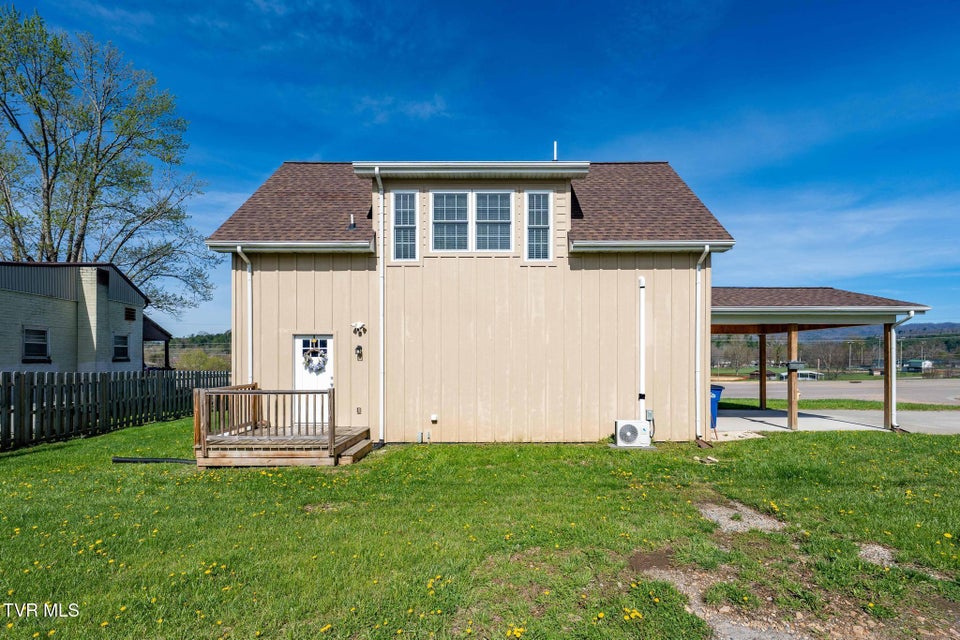 Photo #17: 250 Shady Street