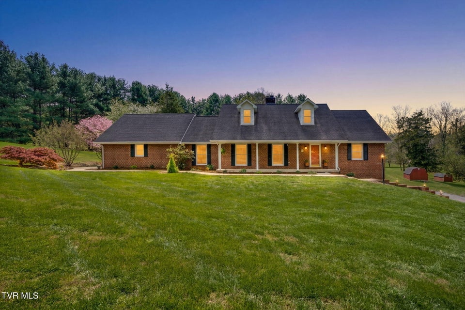 Photo #7: 400 Pactolus Road