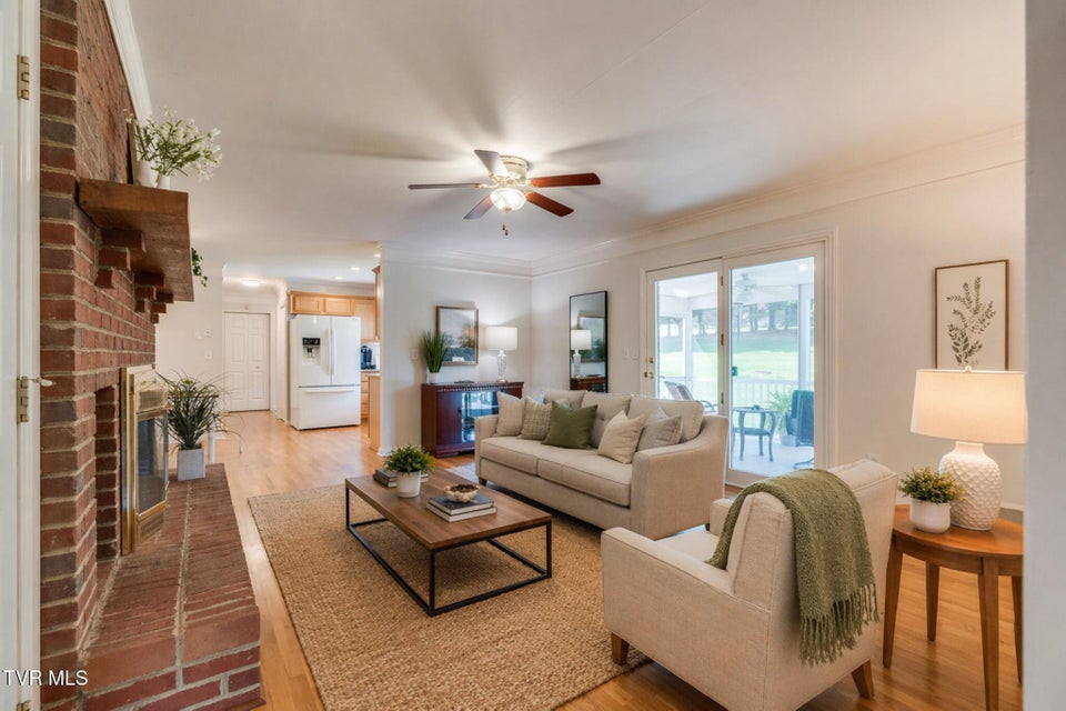 Photo #14: 400 Pactolus Road