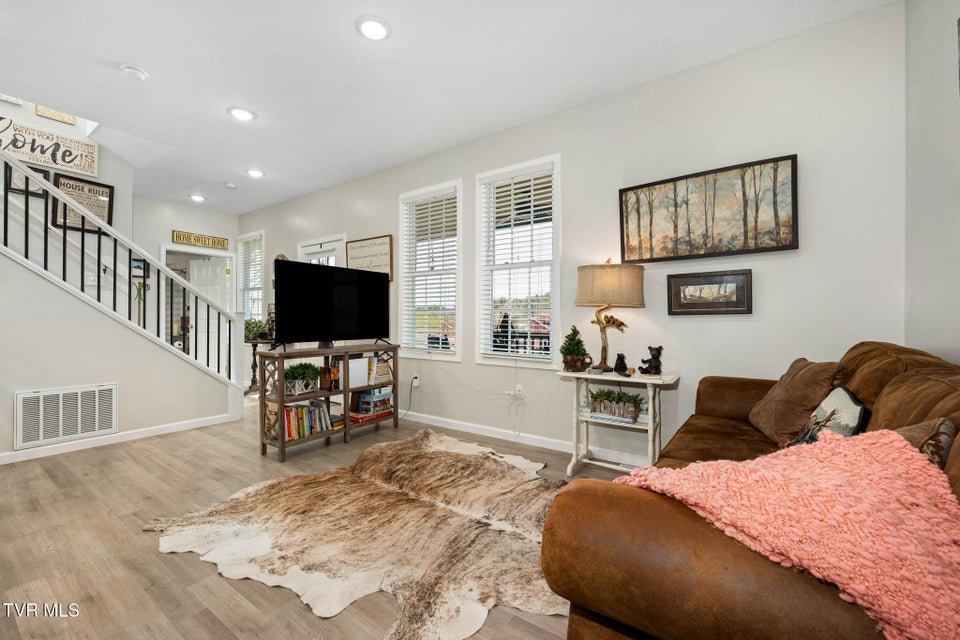 Photo #20: 250 Shady Street