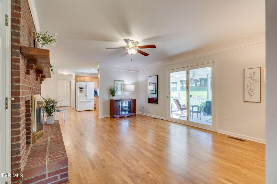 Photo #15: 400 Pactolus Road