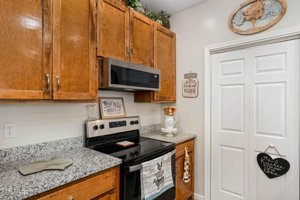 Photo #25: 250 Shady Street