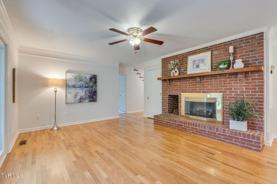 Photo #18: 400 Pactolus Road