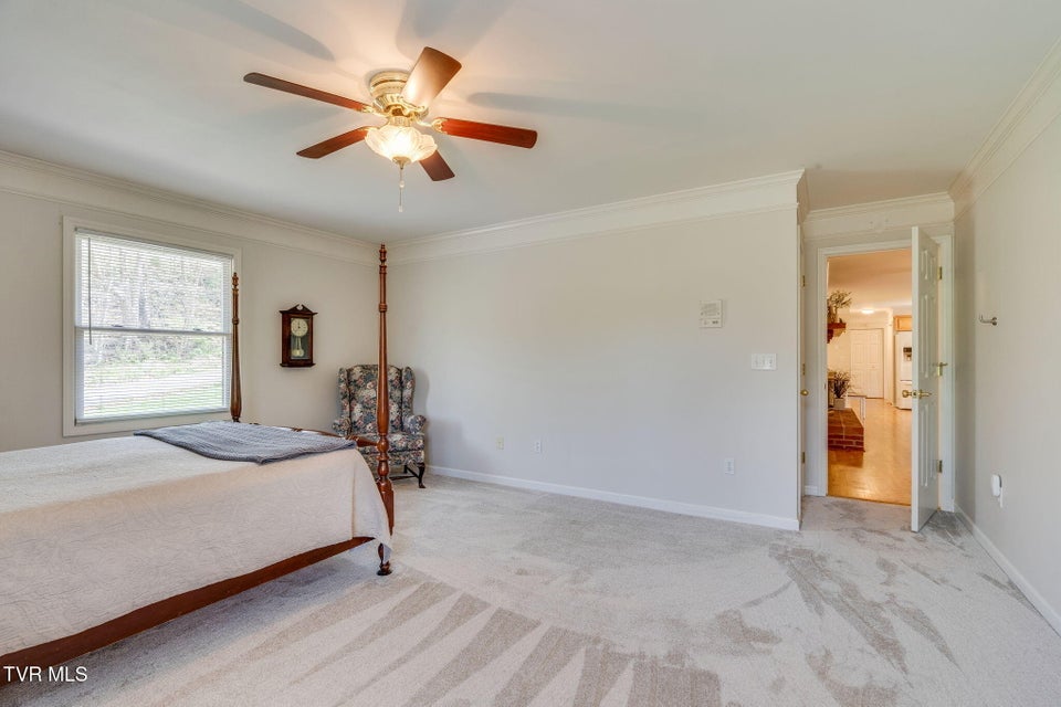 Photo #24: 400 Pactolus Road