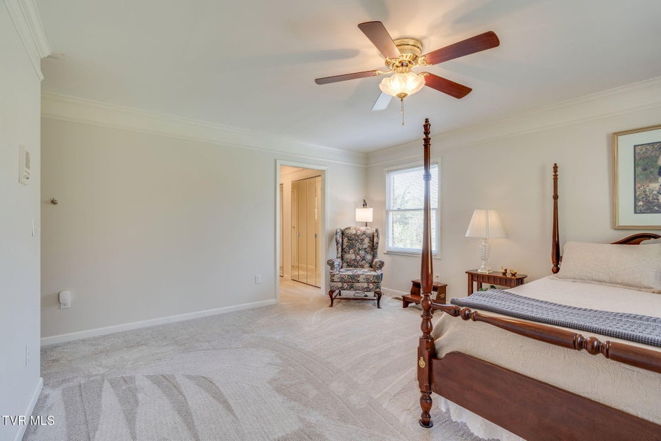 Photo #25: 400 Pactolus Road