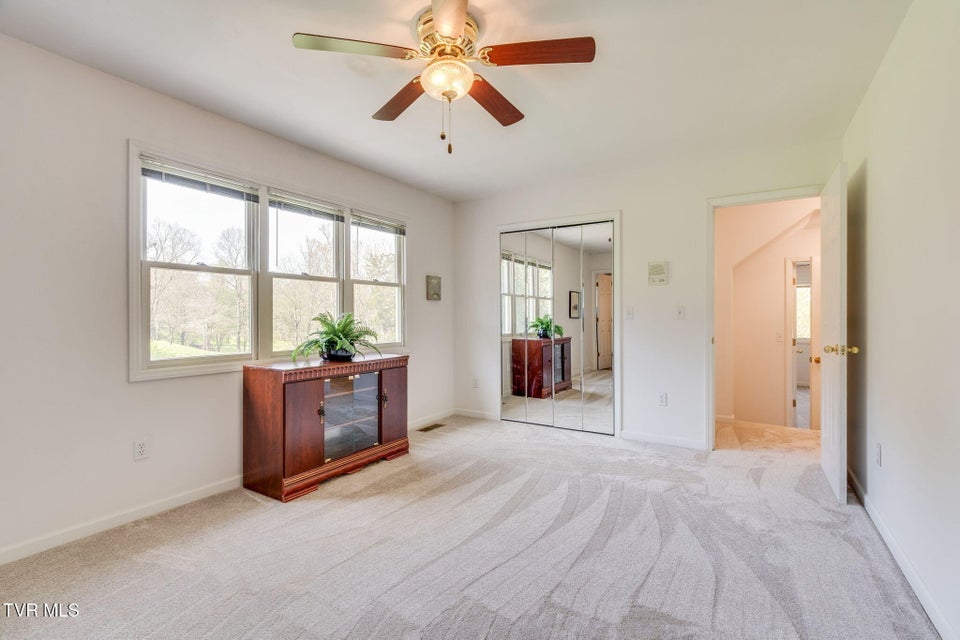 Photo #31: 400 Pactolus Road