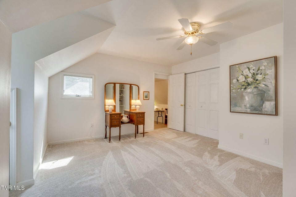 Photo #33: 400 Pactolus Road