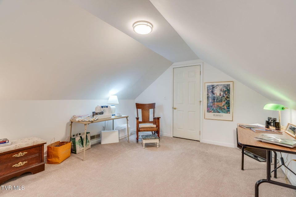 Photo #35: 400 Pactolus Road