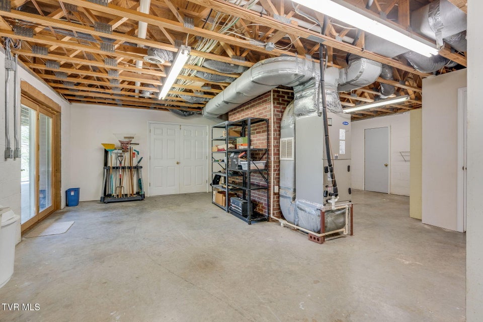 Photo #42: 400 Pactolus Road