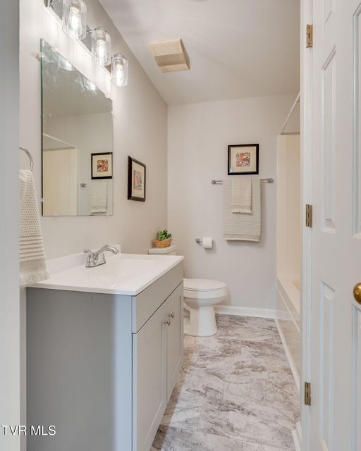 Photo #44: 400 Pactolus Road