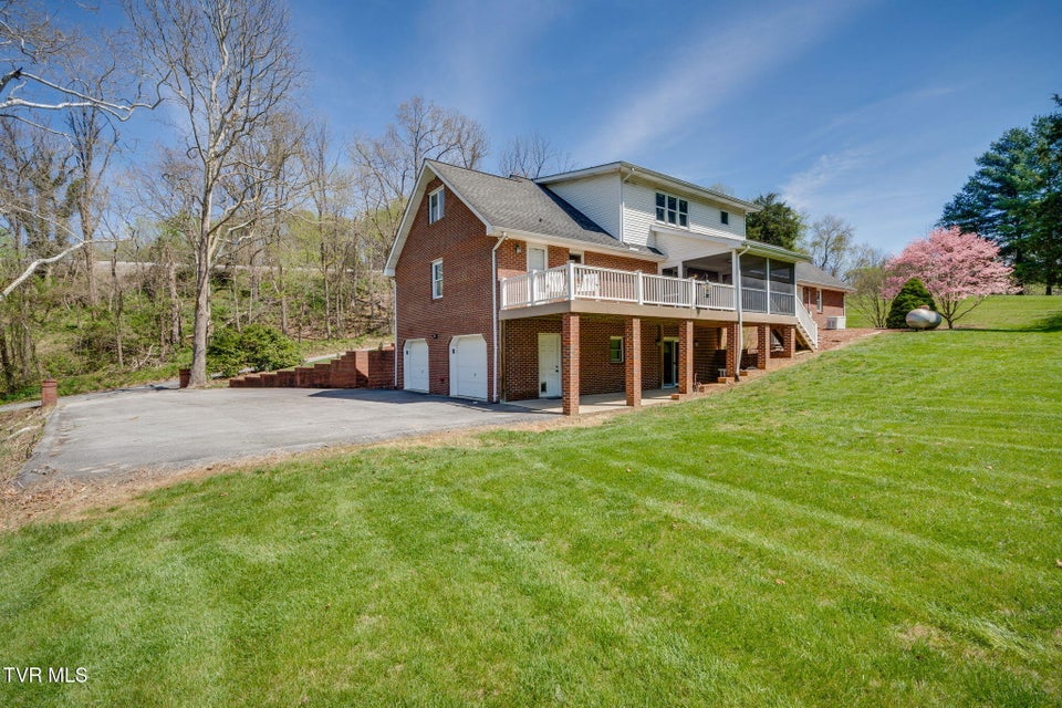 Photo #47: 400 Pactolus Road