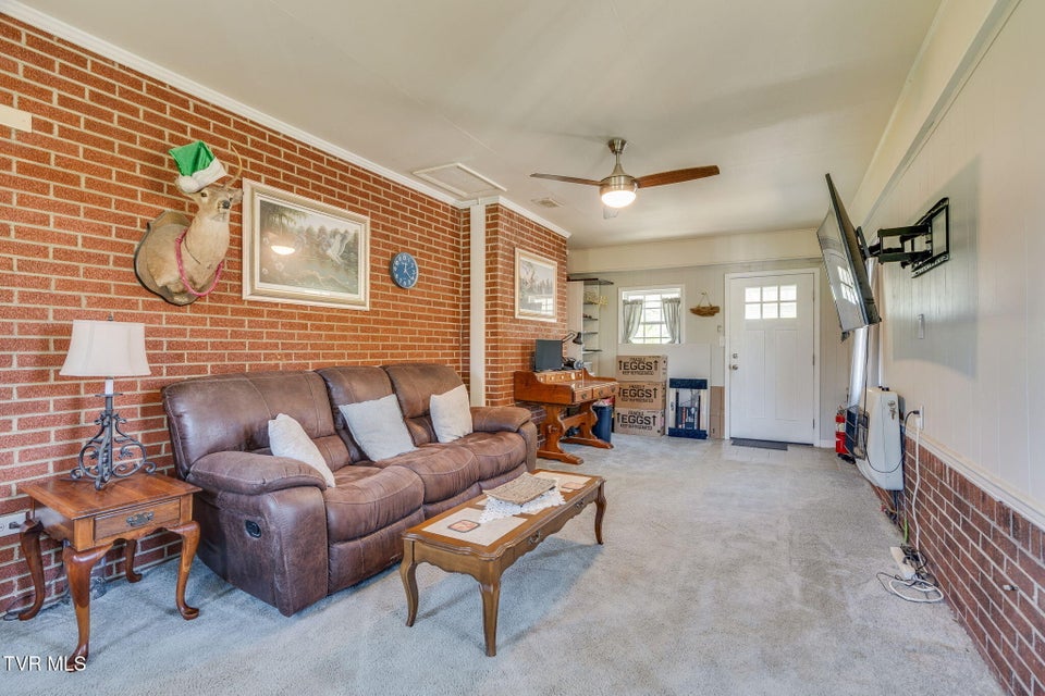 Photo #12: 444 Lenoir Road