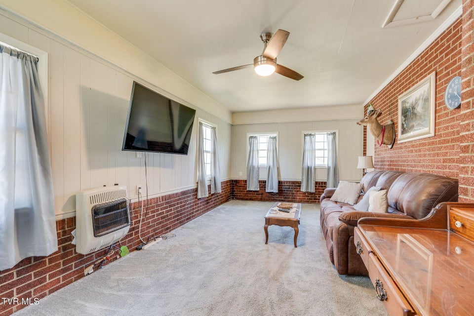 Photo #14: 444 Lenoir Road