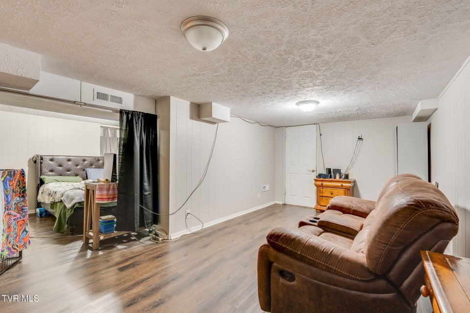 Photo #23: 444 Lenoir Road