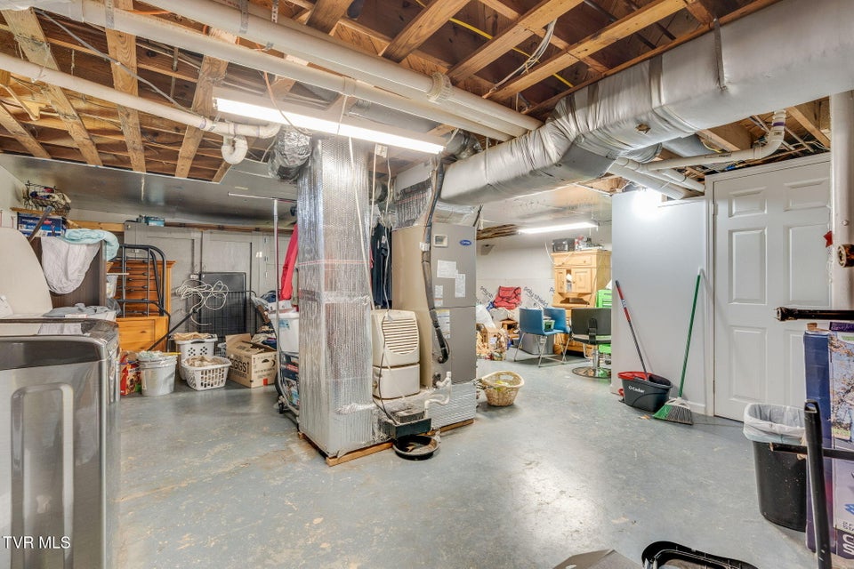 Photo #25: 444 Lenoir Road