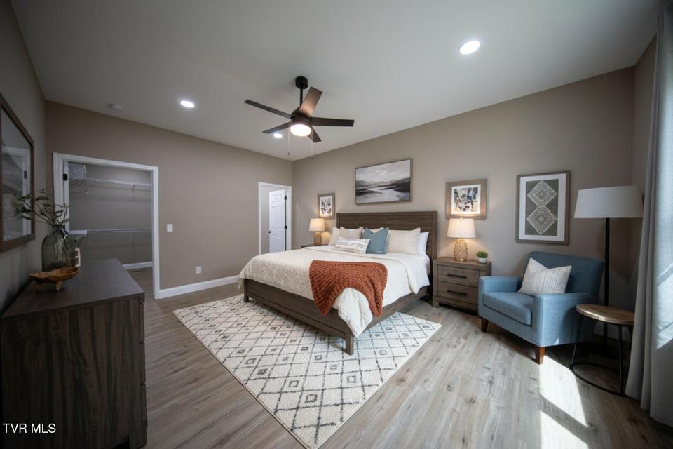 Photo #15: 3040 Winding Way