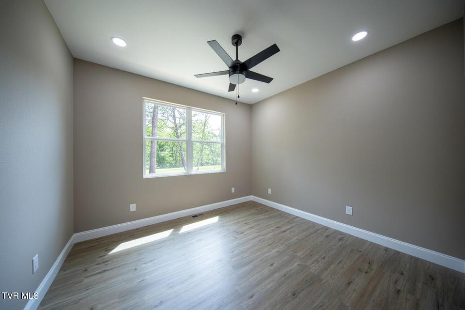 Photo #20: 3040 Winding Way