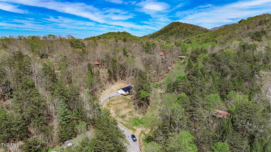 Photo #33: 3040 Winding Way