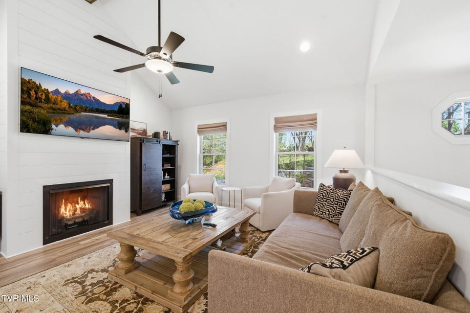 Photo #18: 353 County Farm Road