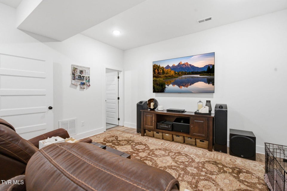 Photo #35: 353 County Farm Road