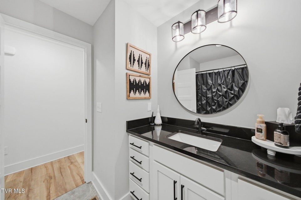 Photo #26: 353 County Farm Road