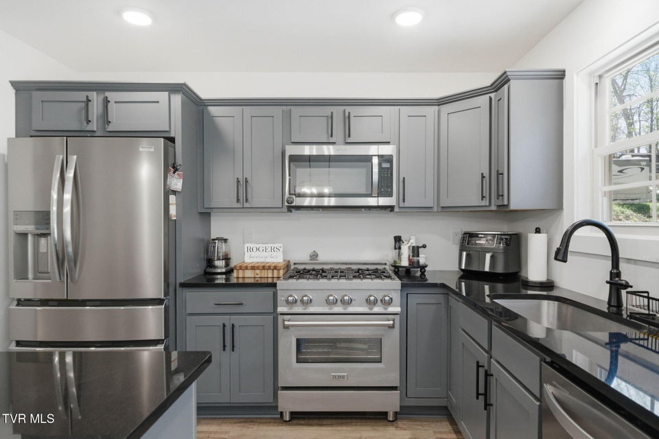 Photo #11: 353 County Farm Road