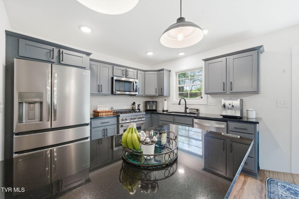 Photo #10: 353 County Farm Road