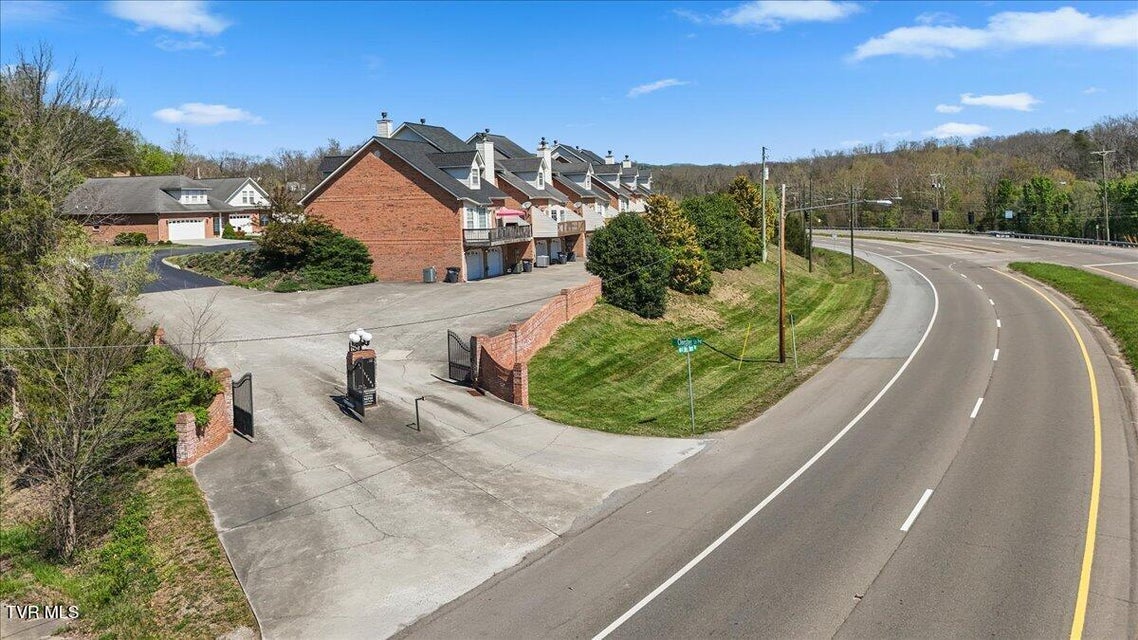 Photo #2: 2503 Cloister Lane