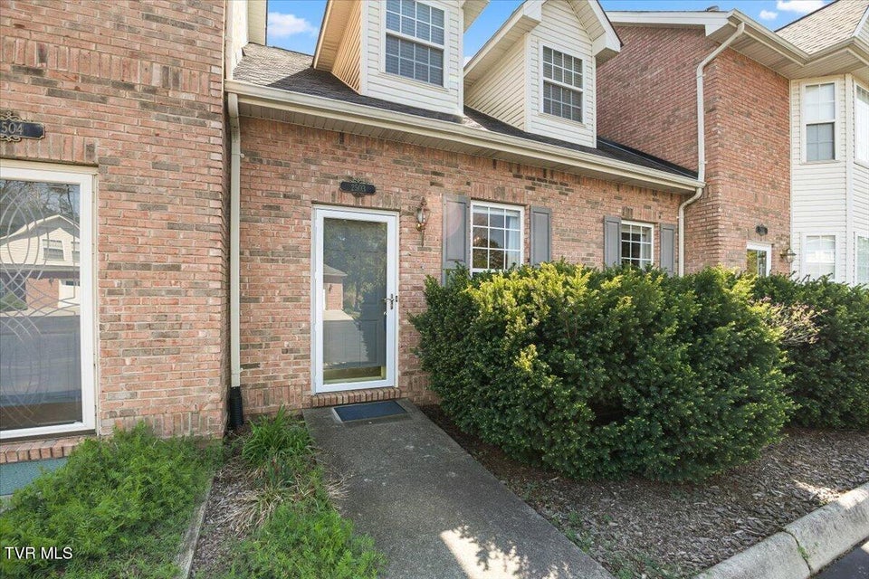 Photo #6: 2503 Cloister Lane