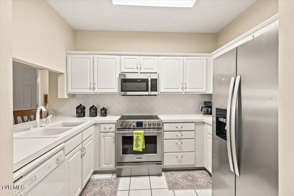 Photo #15: 2503 Cloister Lane