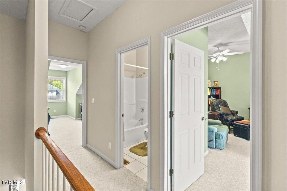 Photo #27: 2503 Cloister Lane