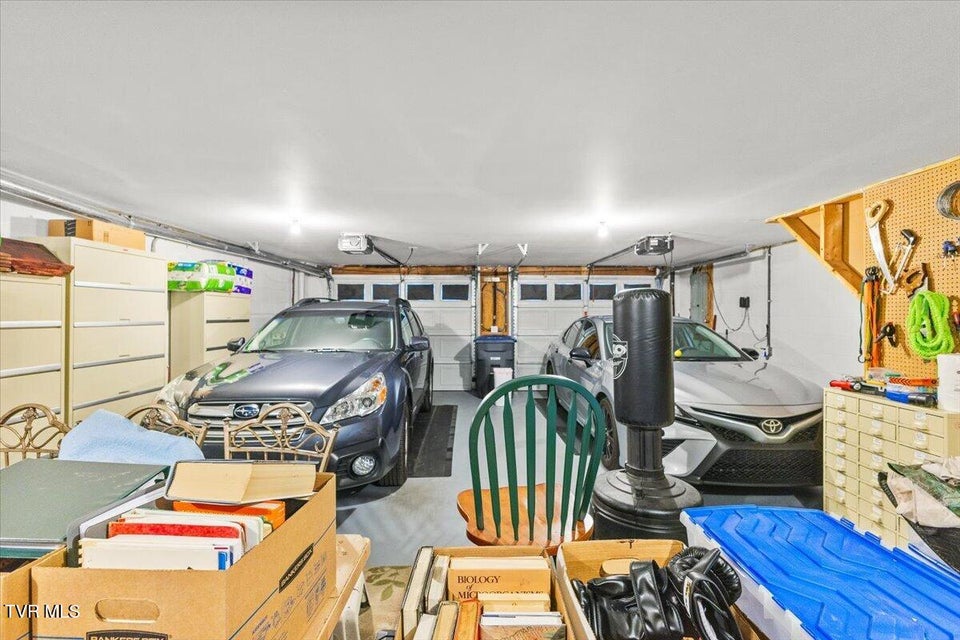 Photo #35: 2503 Cloister Lane