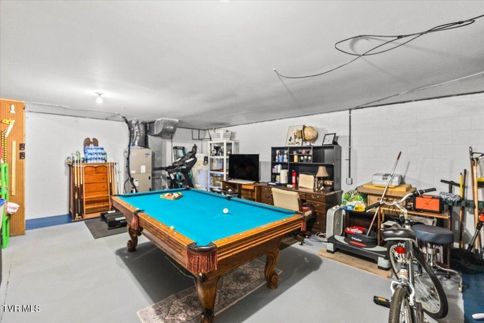 Photo #36: 2503 Cloister Lane